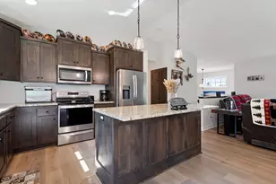 901 Winsome Way NE, Isanti, MN 55040 - Photo 3