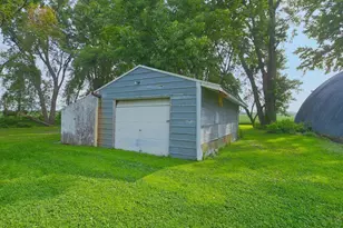 10864 117th St SW, Winsted, MN 55395 - Photo 35