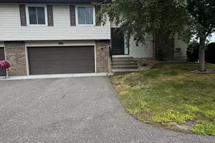 9372 Kingsview Ln N, Maple Grove, MN 55369 - Photo 1