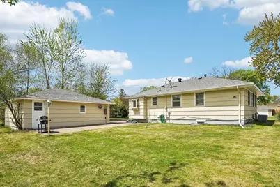 5125 Howe Lane, Brooklyn Center, MN 55429 - Photo 35