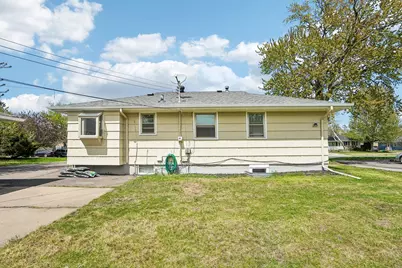 5125 Howe Lane, Brooklyn Center, MN 55429 - Photo 33