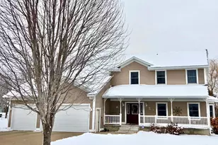 202 Park Ct, Albany, MN 56307 - Photo 1