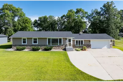 1214 S Darling Drive NW, Alexandria, MN 56308 - Photo 1