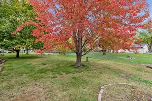 891 Garden View Dr, Apple Valley, MN 55124 - Photo 23