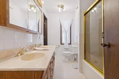 891 Garden View Drive, Apple Valley, MN 55124 - Photo 11