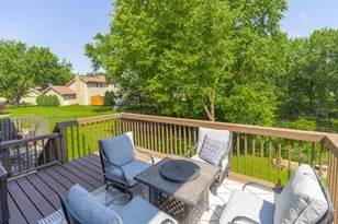 591 Autumn Oaks Ct, Eagan, MN 55123 - Photo 37