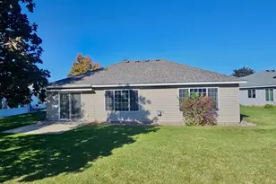 84 Willow Creek Dr, Waite Park, MN 56387 - Photo 3