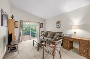 25649 Forest Blvd Ct, Wyoming, MN 55092 - Photo 5