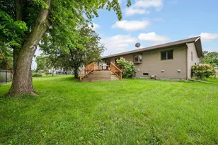 102 Ringer Dr, Sherburn, MN 56171 - Photo 9