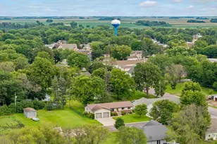 102 Ringer Dr, Sherburn, MN 56171 - Photo 3