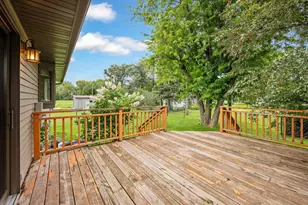 102 Ringer Dr, Sherburn, MN 56171 - Photo 11