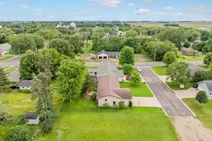 102 Ringer Dr, Sherburn, MN 56171 - Photo 7