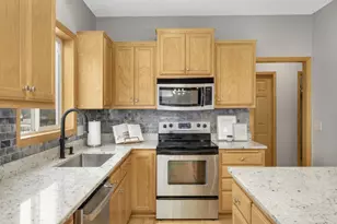 20742 Fury Ct, Lakeville, MN 55044 - Photo 23