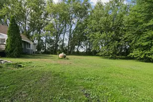 19100 310th St, New Prague, MN 56071 - Photo 23