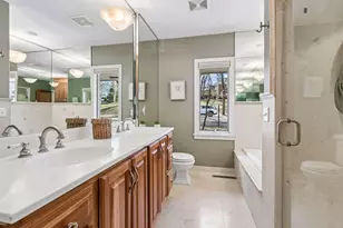 590 Montcalm Pl, Saint Paul, MN 55116 - Photo 29