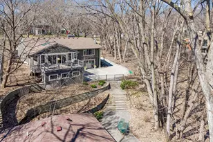 590 Montcalm Pl, Saint Paul, MN 55116 - Photo 47