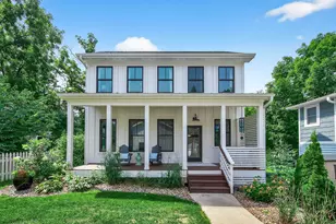 64 Juniper St, Mahtomedi, MN 55115 - Photo 1