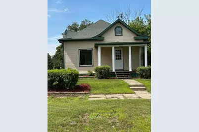 302 Cedar Avenue NW, Cass Lake, MN 56633 - Photo 1