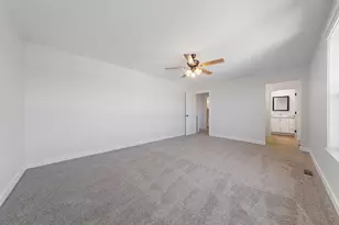 819 Viburnum St, Belle Plaine, MN 56011 - Photo 27