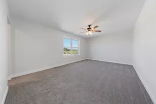 819 Viburnum St, Belle Plaine, MN 56011 - Photo 25