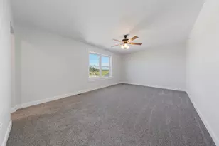 819 Viburnum St, Belle Plaine, MN 56011 - Photo 25
