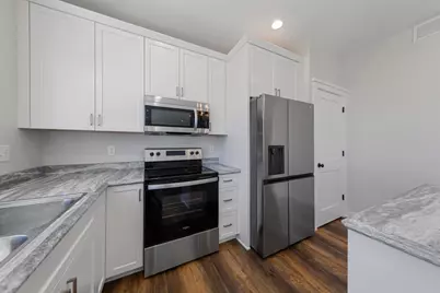 819 Viburnum Street, Belle Plaine, MN 56011 - Photo 17