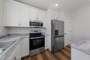 819 Viburnum St, Belle Plaine, MN 56011 - Photo 17