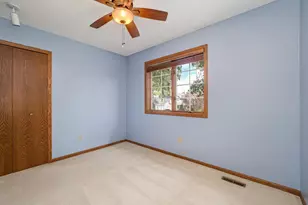 4885 Deerwood Ln N, Plymouth, MN 55442 - Photo 21