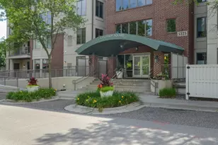 5225 Grandview Square, Edina, MN 55436 - Photo 1