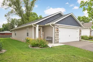 7381 Degrio Way, Inver Grove Heights, MN 55076 - Photo 1