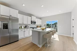 1537 Traverse Ln, West Saint Paul, MN 55118 - Photo 1