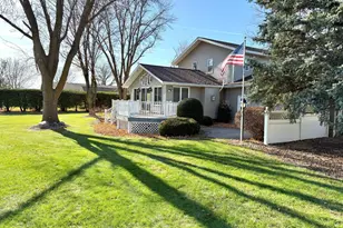 301 Birch St, Lucan, MN 56255 - Photo 5