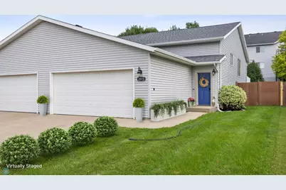 2915 Dakota Park Circle S, Fargo, ND 58104 - Photo 1