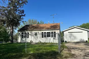 1707 Hillview Ln SE, Rochester, MN 55904 - Photo 1