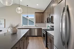 1763 Spruce St, Farmington, MN 55024 - Photo 11