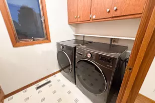 606 Morningside Dr, Worthington, MN 56187 - Photo 23