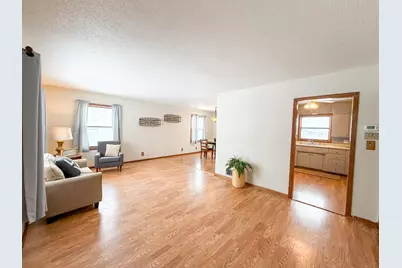 606 Morningside Drive, Worthington, MN 56187 - Photo 5