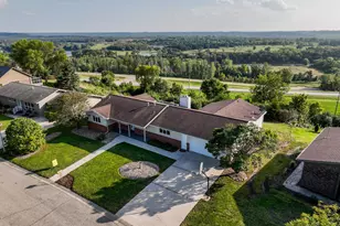 158 Skyline Dr, Granite Falls, MN 56241 - Photo 5