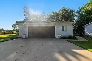 518 1/2 West 4th St S, Pillager, MN 56473 - Photo 31