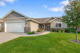193 Glenview Loop, Saint Cloud, MN 56303 - Photo 1