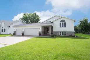 300 4th Ave NW, Dilworth, MN 56529 - Photo 1