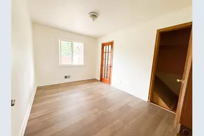 1685 Fremont Avenue, Saint Paul, MN 55106 - Photo 9