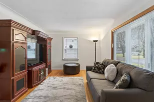 4232 Halifax Ave N, Robbinsdale, MN 55422 - Photo 3