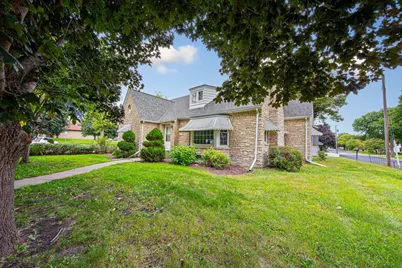 358 4th Street, Gaylord, MN 55334 - Photo 1