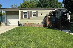 808 Columbus Ave, Albert Lea, MN 56007 - Photo 1