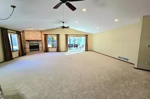 642 Jenisa Dr, Saint Cloud, MN 56301 - Photo 17