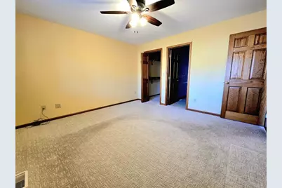 642 Jenisa Drive, Saint Cloud, MN 56301 - Photo 27