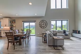 5606 43rd St S, Fargo, ND 58104 - Photo 13