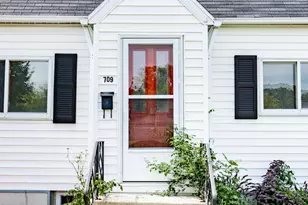 709 13th St N, Moorhead, MN 56560 - Photo 7