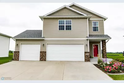 3914 10th Avenue S, Moorhead, MN 56560 - Photo 1